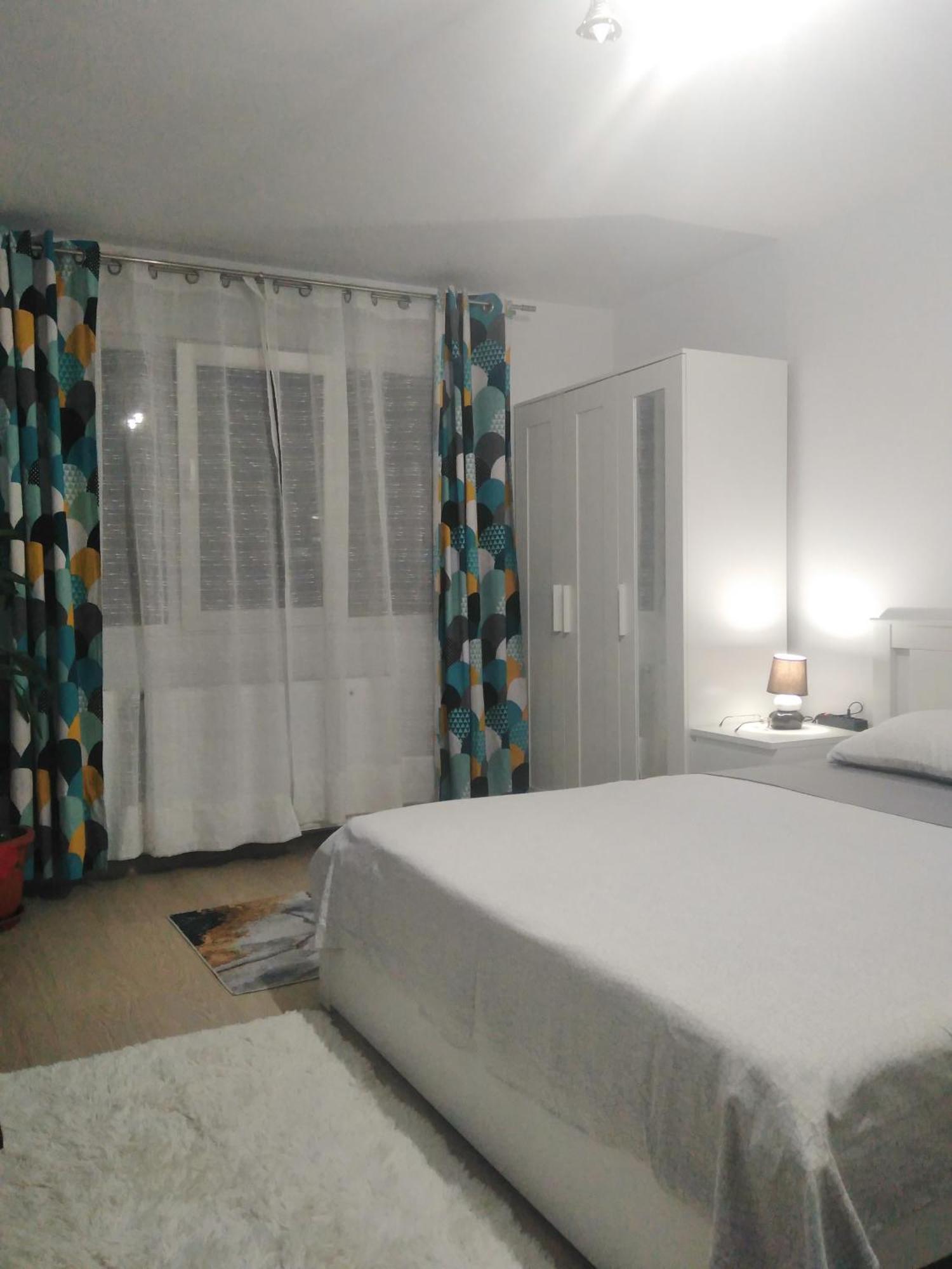 Apartamento Rebecca Tîrgu Ocna Exterior foto